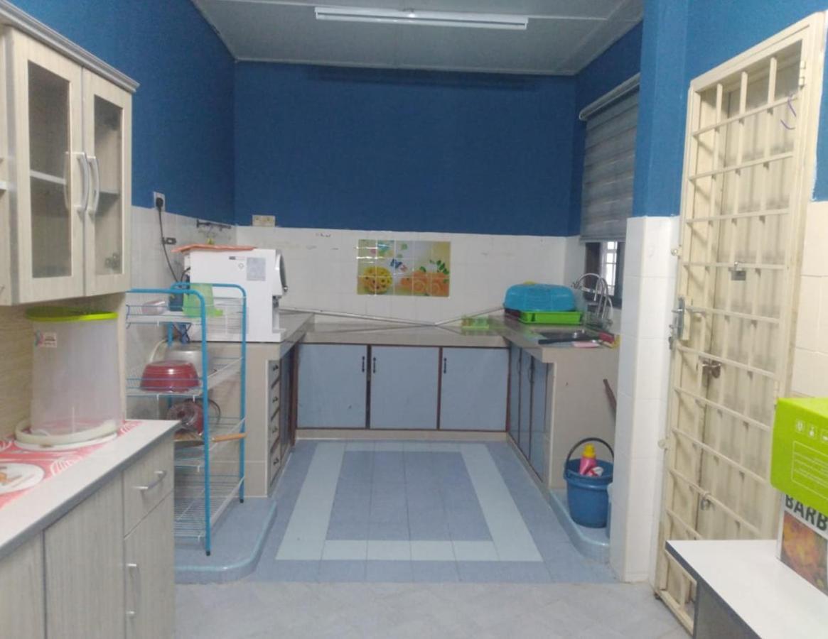Ilham Homestay Kuantan Exterior foto